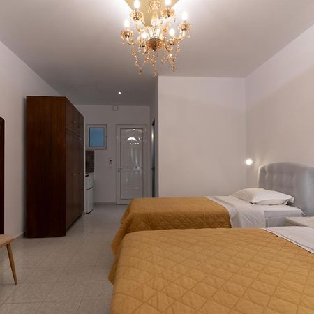 Hotel Villa Basil Планос Екстер'єр фото